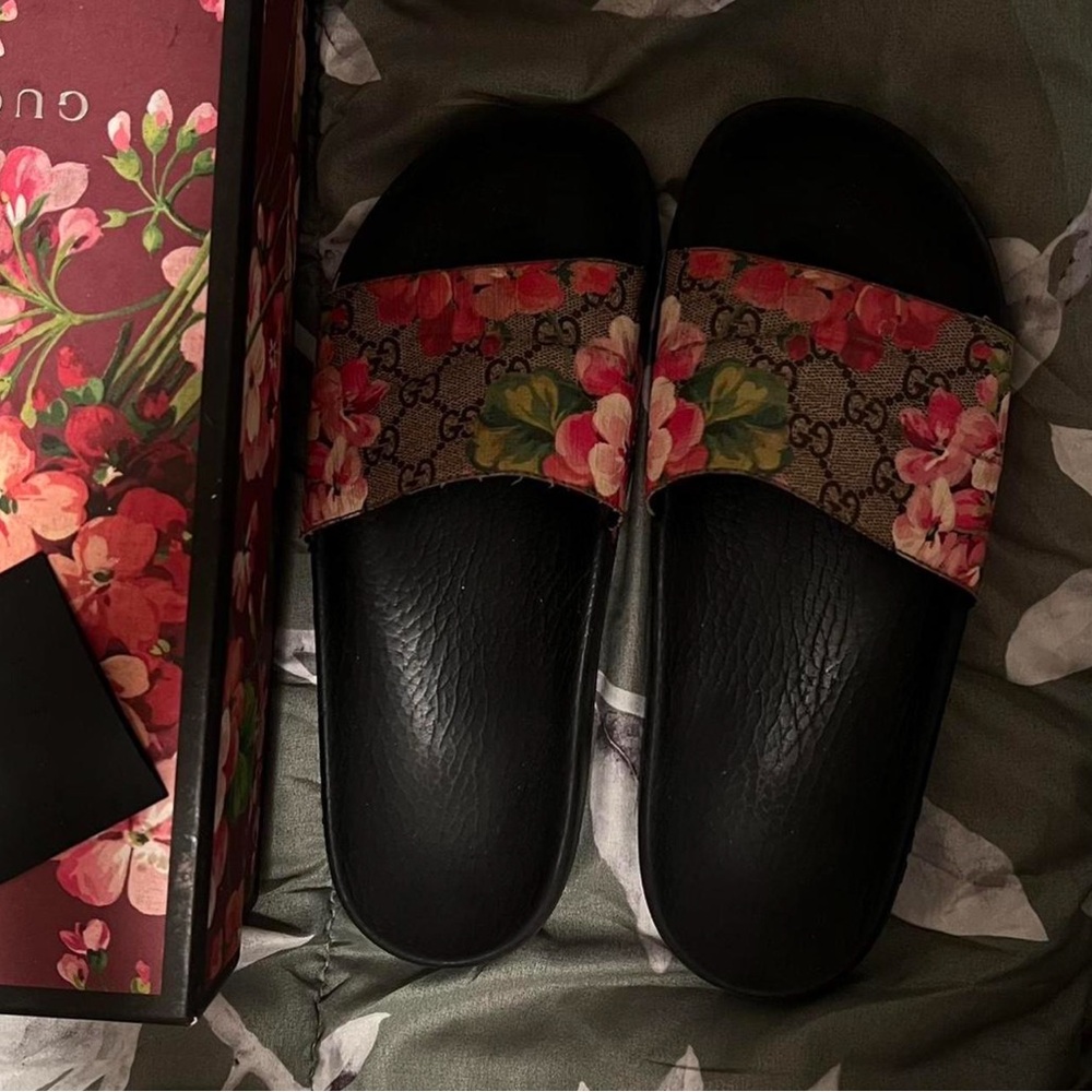 Macy's Floral Patterned Box with Black Accents